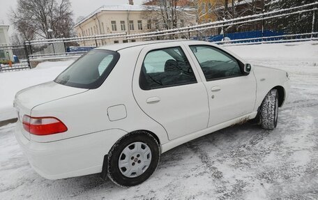 Fiat Albea I рестайлинг, 2011 год, 600 000 рублей, 2 фотография