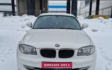 BMW 1 серия, 2011 год, 875 000 рублей, 2 фотография