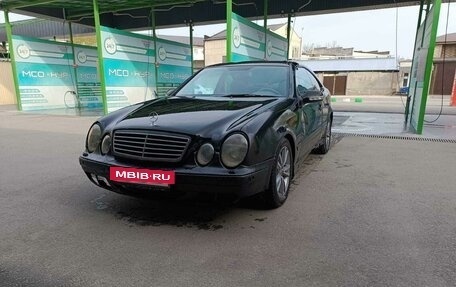 Mercedes-Benz CLK-Класс, 2000 год, 280 000 рублей, 2 фотография