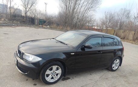 BMW 1 серия, 2009 год, 970 000 рублей, 4 фотография