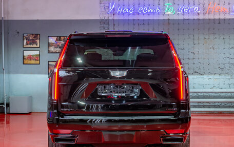 Cadillac Escalade V, 2023 год, 18 687 300 рублей, 7 фотография