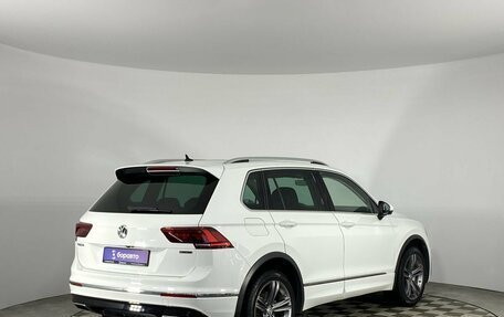 Volkswagen Tiguan II, 2018 год, 3 270 000 рублей, 5 фотография
