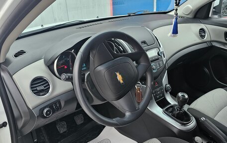 Chevrolet Cruze II, 2013 год, 1 000 000 рублей, 6 фотография