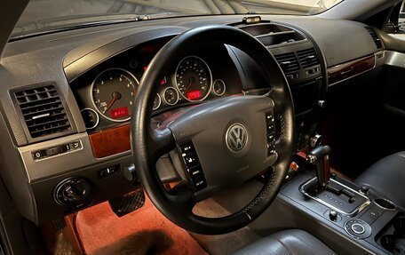 Volkswagen Touareg III, 2003 год, 1 160 000 рублей, 13 фотография