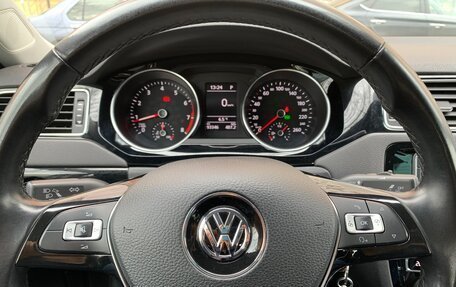 Volkswagen Jetta VI, 2018 год, 1 550 000 рублей, 7 фотография