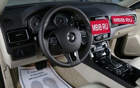 Volkswagen Touareg III, 2010 год, 1 749 000 рублей, 8 фотография