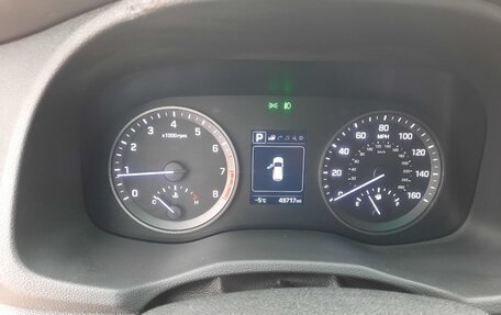 Hyundai Tucson III, 2017 год, 2 370 000 рублей, 10 фотография