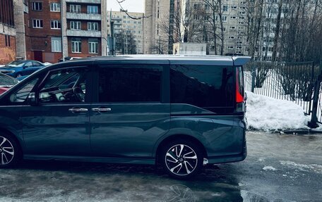 Honda Stepwgn IV, 2016 год, 1 995 000 рублей, 3 фотография