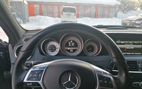 Mercedes-Benz C-Класс, 2012 год, 1 730 000 рублей, 2 фотография