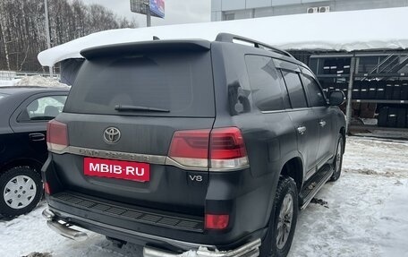 Toyota Land Cruiser 200, 2019 год, 7 975 000 рублей, 2 фотография
