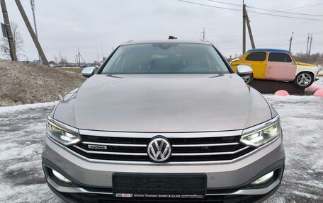 Volkswagen Passat B8 рестайлинг, 2019 год, 2 872 000 рублей, 7 фотография