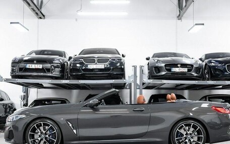 BMW 8 серия, 2020 год, 9 000 000 рублей, 13 фотография