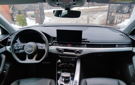 Audi A4, 2020 год, 2 500 000 рублей, 31 фотография