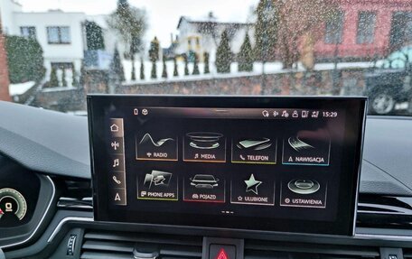 Audi A4, 2020 год, 2 500 000 рублей, 33 фотография