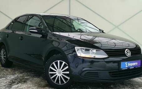 Volkswagen Jetta VI, 2014 год, 1 060 000 рублей, 2 фотография
