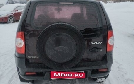 Chevrolet Niva I рестайлинг, 2010 год, 455 000 рублей, 4 фотография
