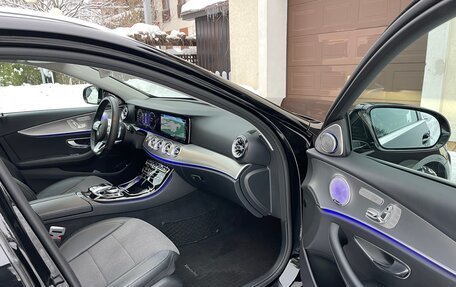 Mercedes-Benz E-Класс, 2019 год, 3 850 000 рублей, 37 фотография