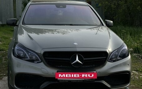 Mercedes-Benz E-Класс, 2013 год, 2 450 000 рублей, 5 фотография