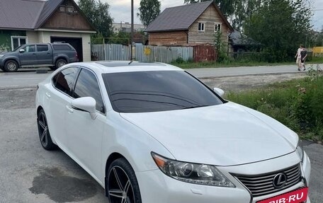 Lexus ES VII, 2013 год, 2 550 000 рублей, 17 фотография