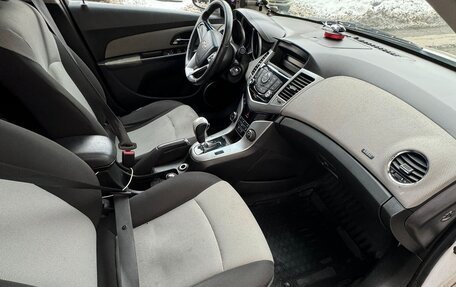 Chevrolet Cruze II, 2012 год, 599 999 рублей, 10 фотография