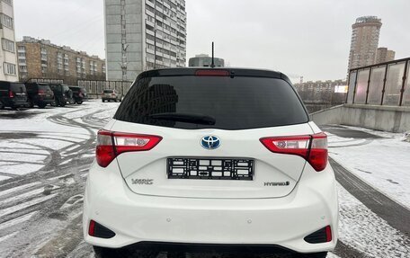 Toyota Yaris III рестайлинг, 2018 год, 1 520 000 рублей, 7 фотография