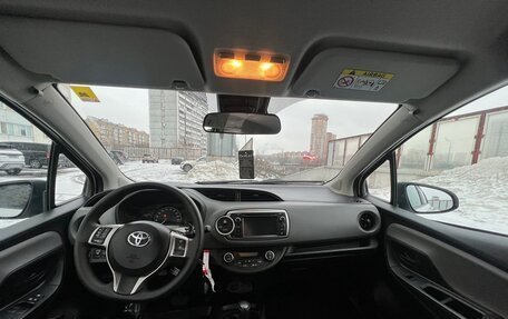 Toyota Yaris III рестайлинг, 2018 год, 1 520 000 рублей, 10 фотография