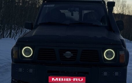 Nissan Patrol, 1994 год, 1 200 000 рублей, 4 фотография