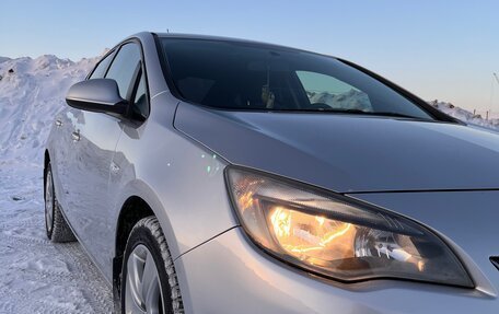 Opel Astra J, 2012 год, 990 000 рублей, 11 фотография