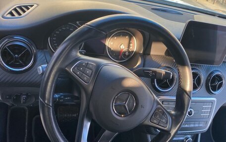 Mercedes-Benz GLA, 2019 год, 2 710 000 рублей, 6 фотография
