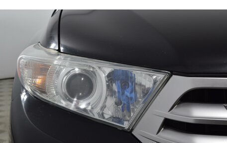 Toyota Highlander III, 2011 год, 2 495 000 рублей, 17 фотография