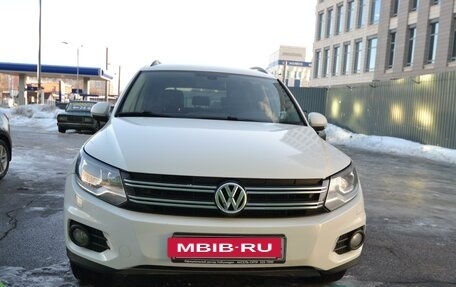 Volkswagen Tiguan I, 2012 год, 1 380 000 рублей, 2 фотография