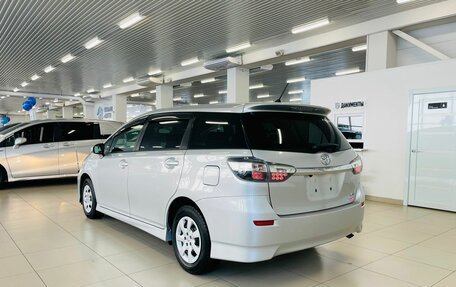 Toyota Wish II, 2012 год, 2 000 000 рублей, 3 фотография
