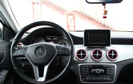 Mercedes-Benz GLA, 2014 год, 1 930 000 рублей, 14 фотография