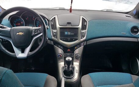 Chevrolet Cruze II, 2013 год, 886 000 рублей, 6 фотография