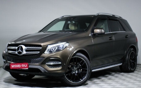 Mercedes-Benz GLE, 2015 год, 3 950 000 рублей, 1 фотография