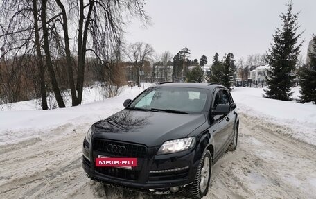 Audi Q7, 2010 год, 1 750 000 рублей, 2 фотография
