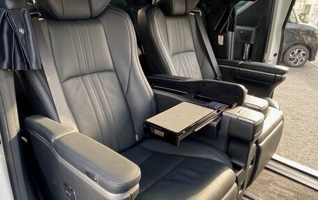 Toyota Alphard III, 2019 год, 3 250 000 рублей, 30 фотография
