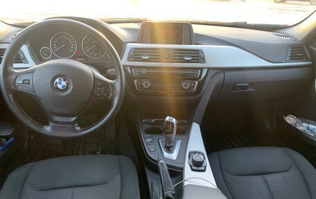 BMW 3 серия, 2015 год, 1 900 000 рублей, 9 фотография