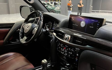 Lexus LX III, 2021 год, 15 000 000 рублей, 7 фотография