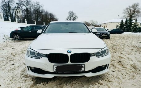 BMW 3 серия, 2013 год, 1 600 000 рублей, 2 фотография