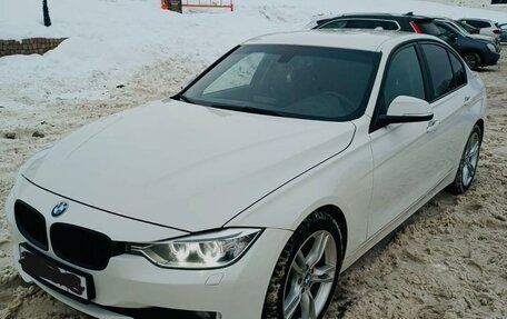 BMW 3 серия, 2013 год, 1 600 000 рублей, 10 фотография