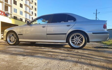 BMW 5 серия, 1998 год, 730 000 рублей, 13 фотография