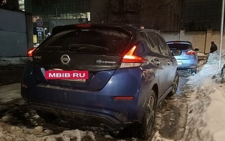 Nissan Leaf II, 2018 год, 1 850 000 рублей, 3 фотография