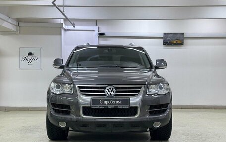 Volkswagen Touareg III, 2010 год, 1 750 000 рублей, 2 фотография