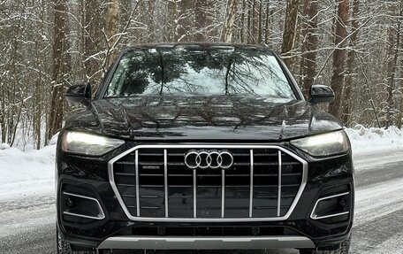 Audi Q5, 2021 год, 3 890 000 рублей, 2 фотография