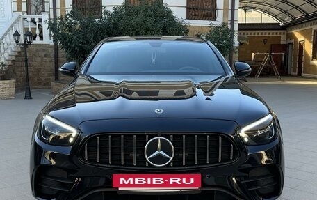 Mercedes-Benz E-Класс, 2021 год, 5 650 000 рублей, 3 фотография