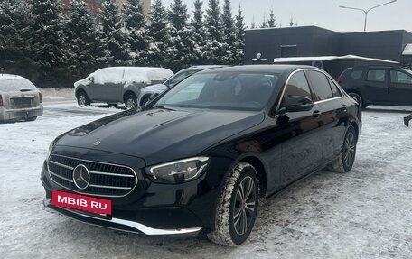 Mercedes-Benz E-Класс, 2020 год, 5 700 000 рублей, 2 фотография