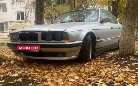 BMW 5 серия, 1993 год, 350 000 рублей, 2 фотография
