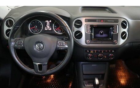 Volkswagen Tiguan I, 2016 год, 1 999 000 рублей, 10 фотография