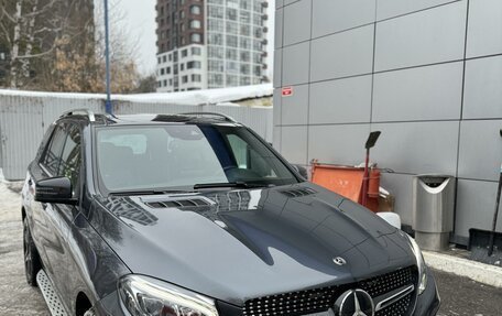 Mercedes-Benz GLE, 2015 год, 3 650 000 рублей, 2 фотография